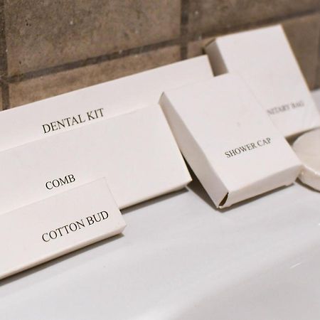 Pasola Hotel Waikelo Eksteriør billede
